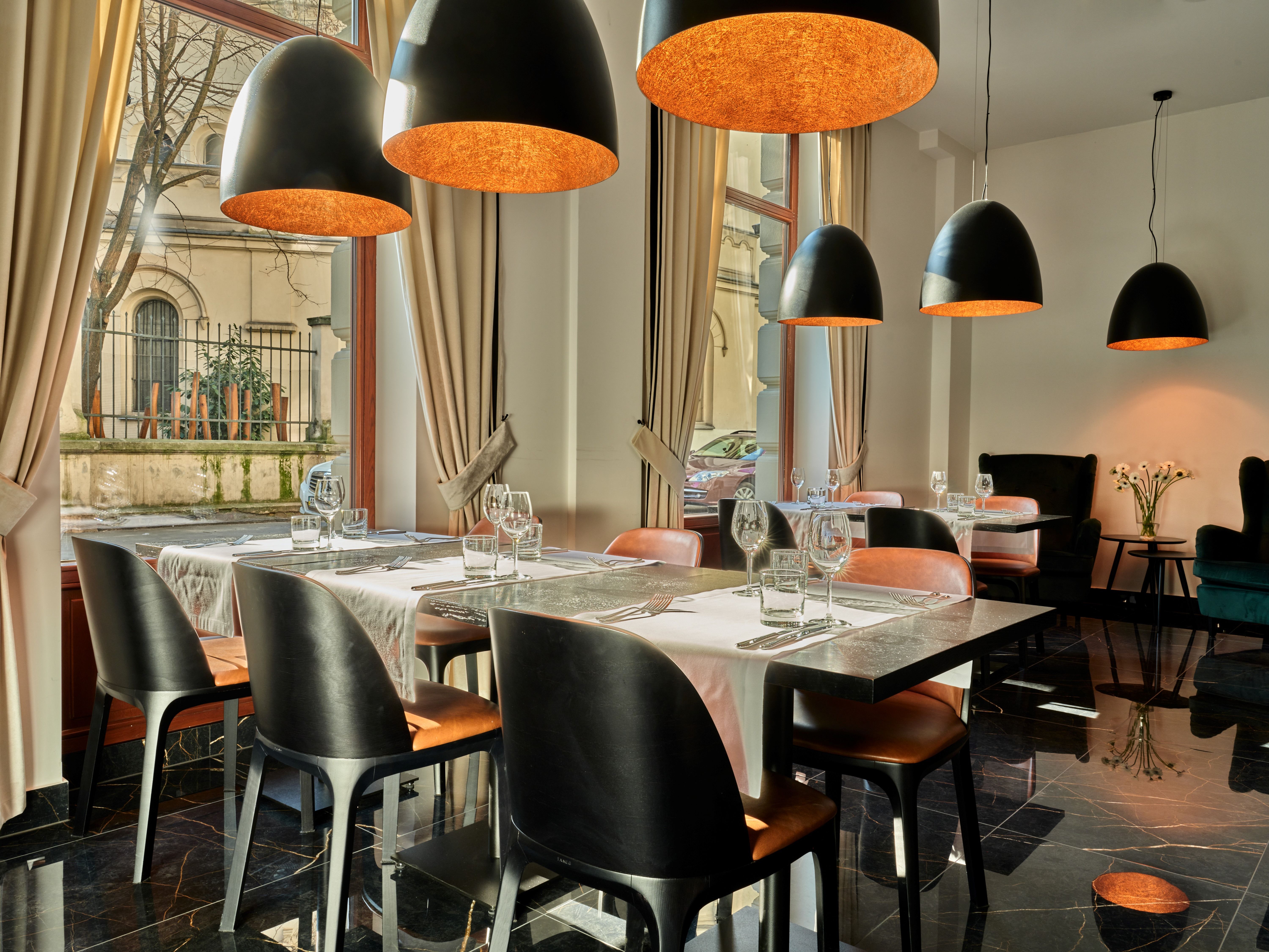 1891 Garni Hotel