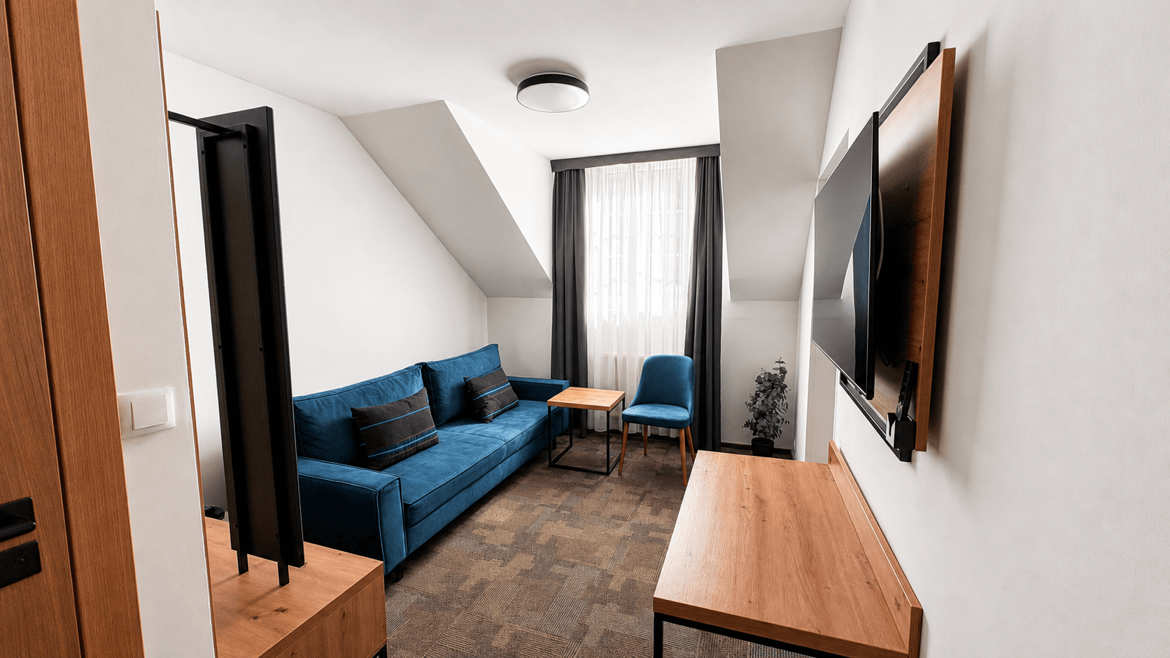 HOTEL UKIEL WELLNESS $ SPA